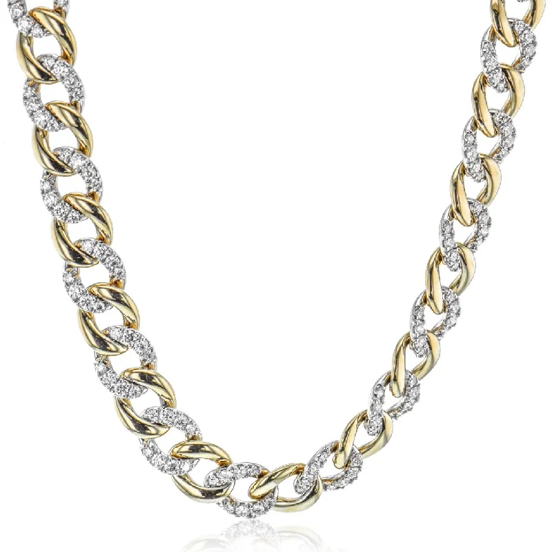 Chain Link Necklace in 18k Gold with Diamonds