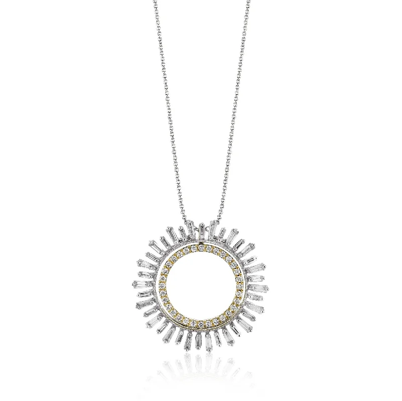 Medallion Pendant Necklace in 18k Gold with Diamonds