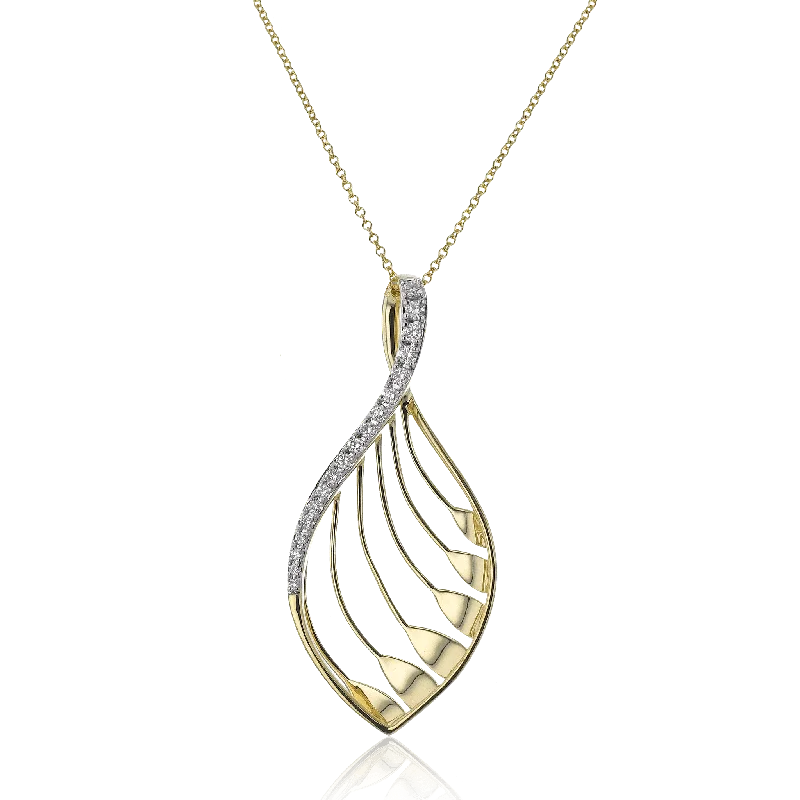 Pendant Necklace in 18k Gold with Diamonds