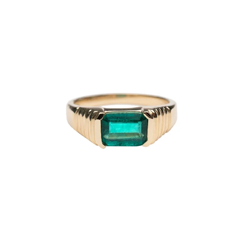 14k Emerald Pyramid Ring