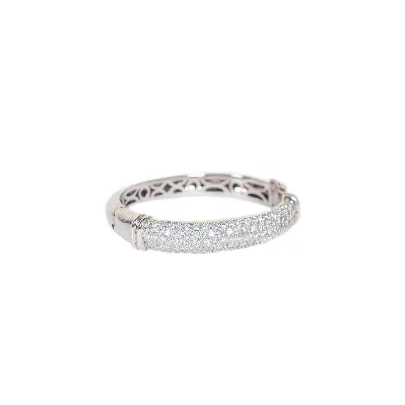 sapphire halo engagement ring Pre-Owned Diamond Bangle