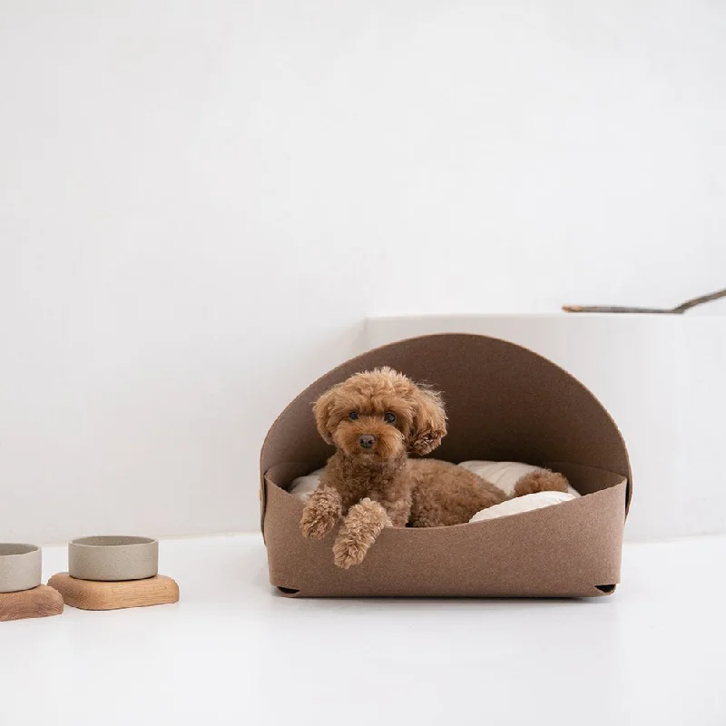 durable waterproof pet carrier backpack Marron Dog Bed: Brown