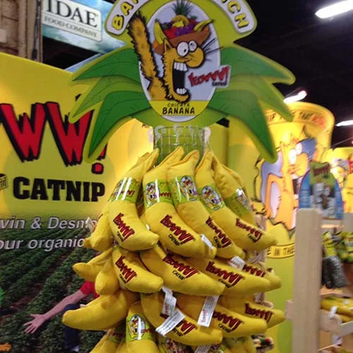 chew-resistant parrot toys durable Organic Catnip Bananas