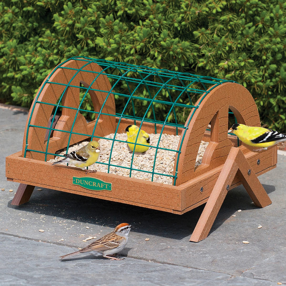 best hay rack for rabbits Duncraft Eco-Strong Haven Platform